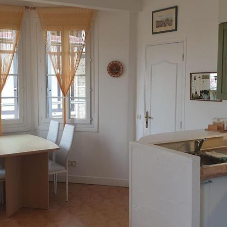 Appartement Front De Mer Vue Mer 3 Personnes + 1 Bebe Hermanville-sur-Mer Kültér fotó